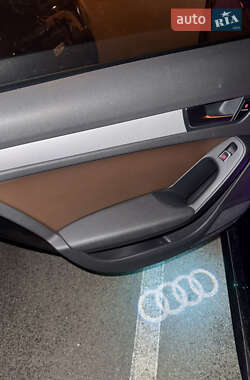 Седан Audi A4 2015 в 