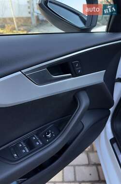 Универсал Audi A4 2016 в 