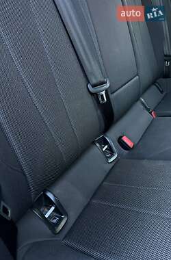 Универсал Audi A4 2016 в 