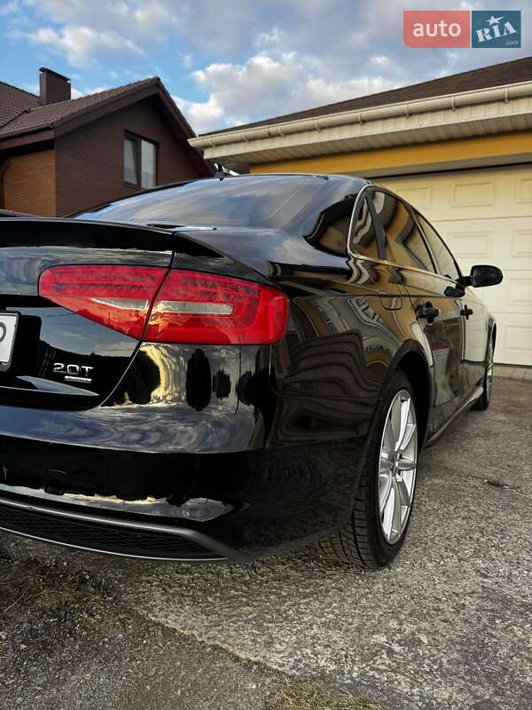 Седан Audi A4 2013 в Житомирі