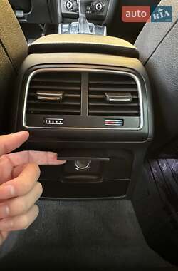 Седан Audi A4 2013 в 