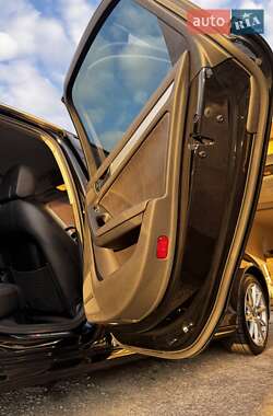 Седан Audi A4 2013 в 
