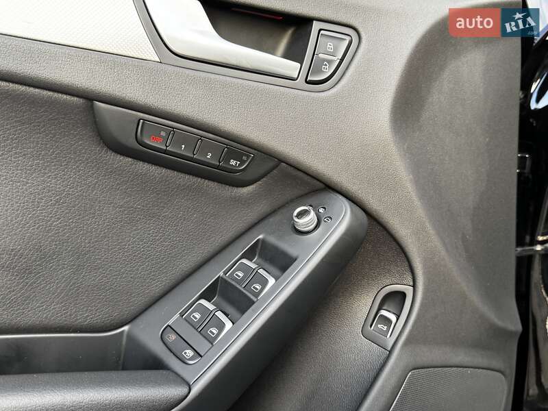 Седан Audi A4 2013 в Житомирі