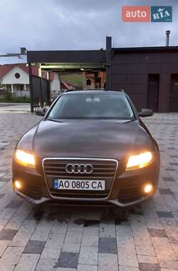 Універсал Audi A4 2011 в Ужгороді