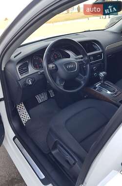 Седан Audi A4 2012 в Черкассах