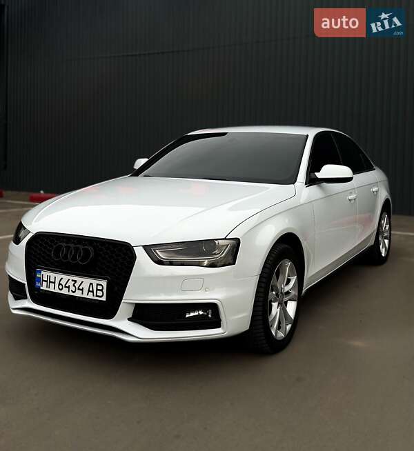 Audi A4 2012