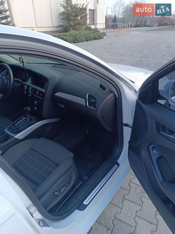 Седан Audi A4 2012 в Павлограде фото 12 Седан Audi A4 2012 в Павлограде