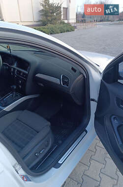 Седан Audi A4 2012 в 