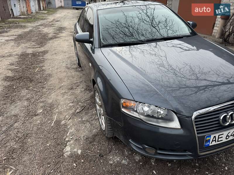 Седан Audi A4 2006 в Кривом Роге