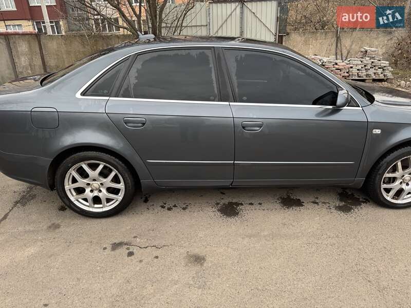 Седан Audi A4 2006 в Кривом Роге