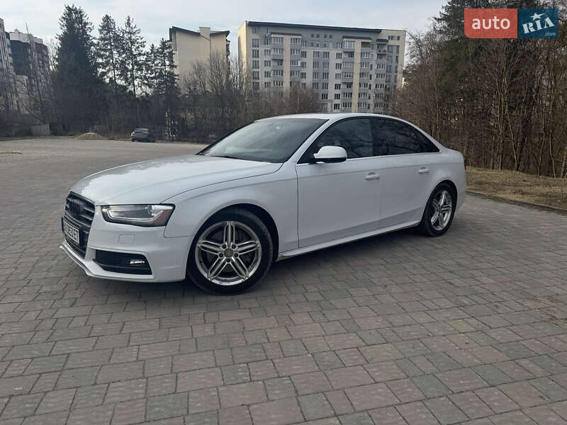 Седан Audi A4 2014 в Тернополі