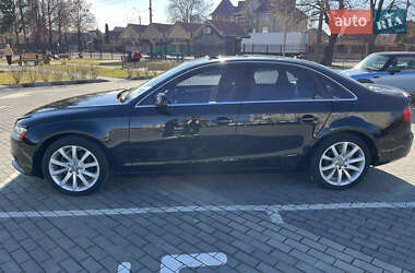 Седан Audi A4 2012 в 
