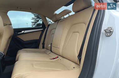 Седан Audi A4 2015 в 