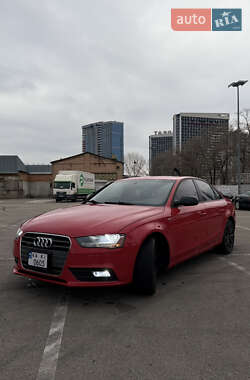 Седан Audi A4 2014 в 