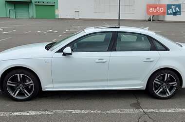 Седан Audi A4 2016 в 