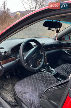 Седан Audi A4 1996 в 