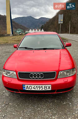 Седан Audi A4 1996 в 