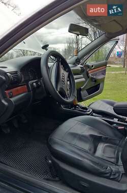 Седан Audi A4 1995 в Запорожье