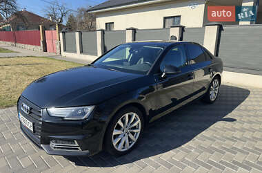 Седан Audi A4 2016 в 