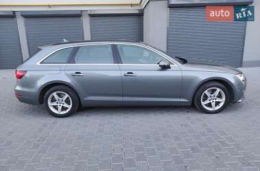 Универсал Audi A4 2018 в 