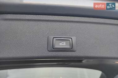 Универсал Audi A4 2018 в 