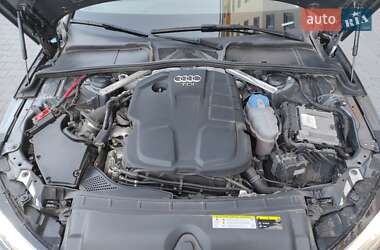 Универсал Audi A4 2018 в 
