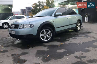 Седан Audi A4 2001 в Святопетрівське