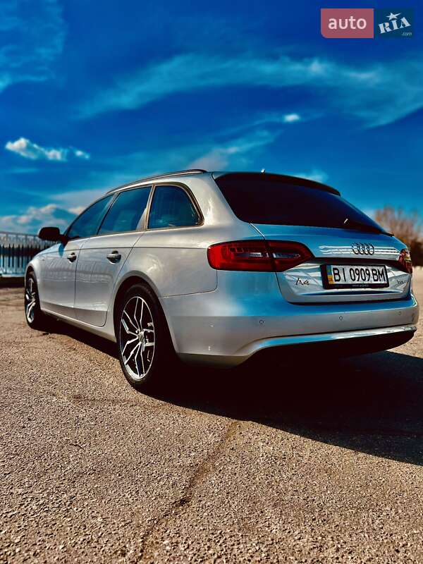 Универсал Audi A4 2013 в Кременчуге