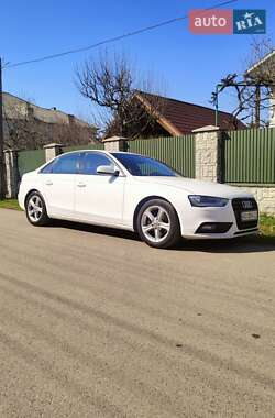 Седан Audi A4 2014 в 