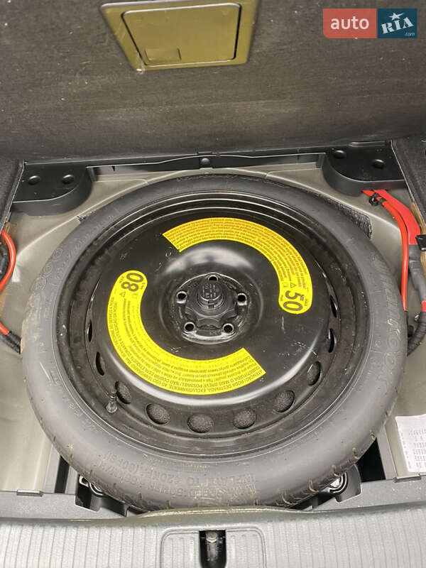 Седан Audi A4 2016 в Львове