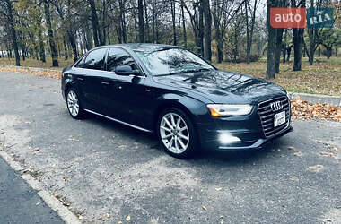 Седан Audi A4 2014 в 