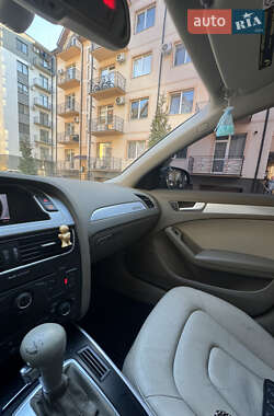 Седан Audi A4 2012 в 