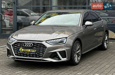 Седан Audi A4 2019 в 