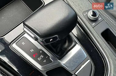 Седан Audi A4 2019 в 