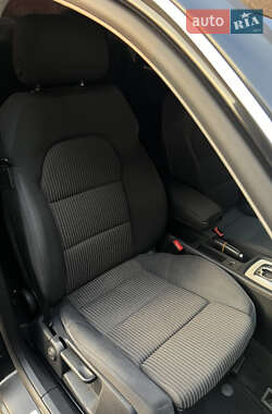 Седан Audi A4 2005 в 
