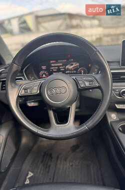 Седан Audi A4 2017 в 