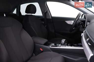 Лимузин Audi A4 2020 в 