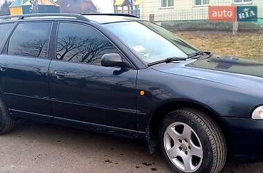 Універсал Audi A4 1998 в 