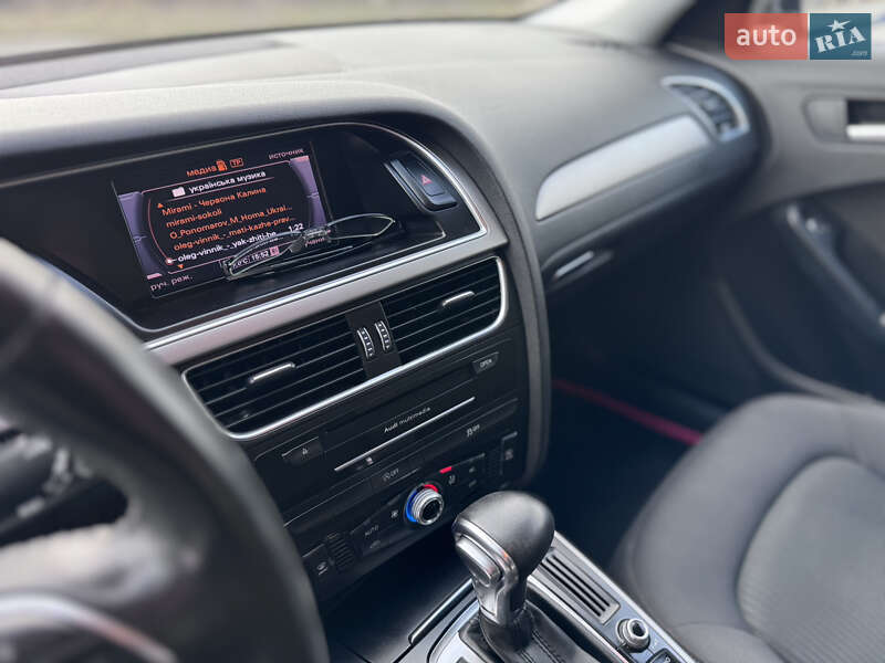 Универсал Audi A4 2012 в Староконстантинове