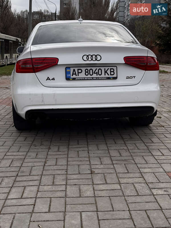Седан Audi A4 2012 в Запорожье