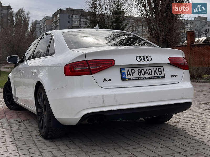Седан Audi A4 2012 в Запорожье