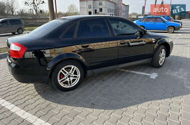 Седан Audi A4 2002 в 