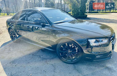 Седан Audi A4 2014 в 