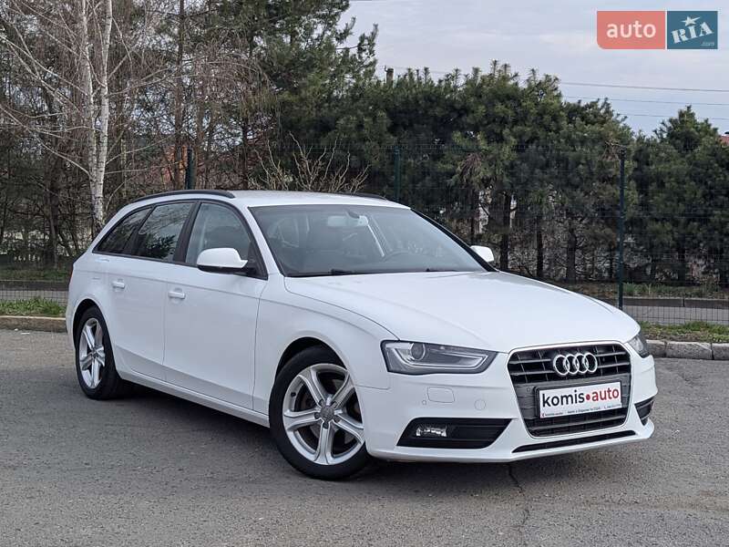 Універсал Audi A4 2013 в 