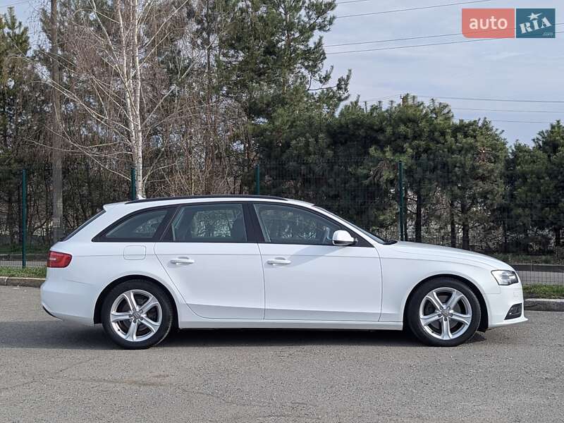 Универсал Audi A4 2013 в Хмельницком