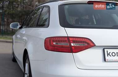Універсал Audi A4 2013 в 
