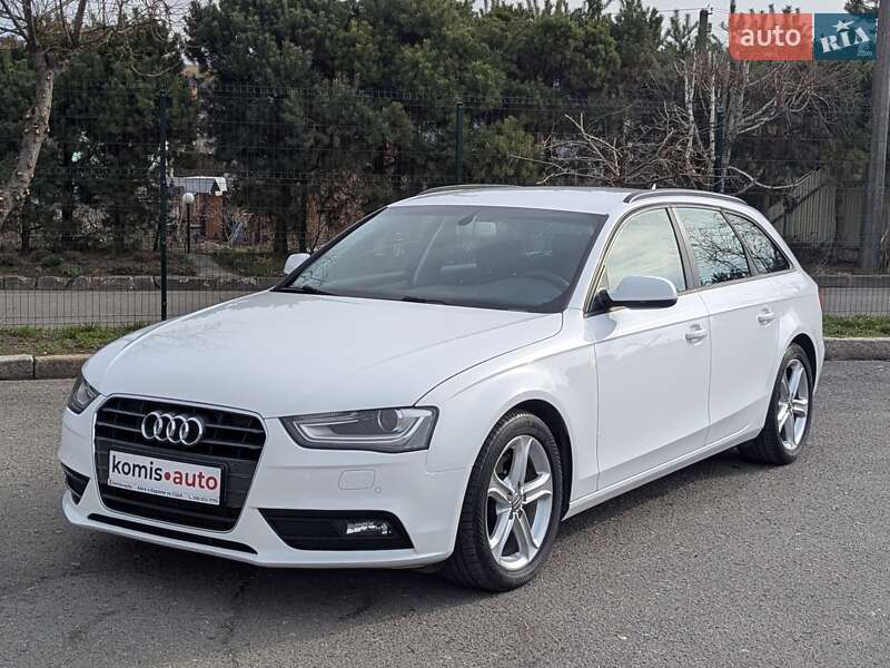 Универсал Audi A4 2013 в Хмельницком