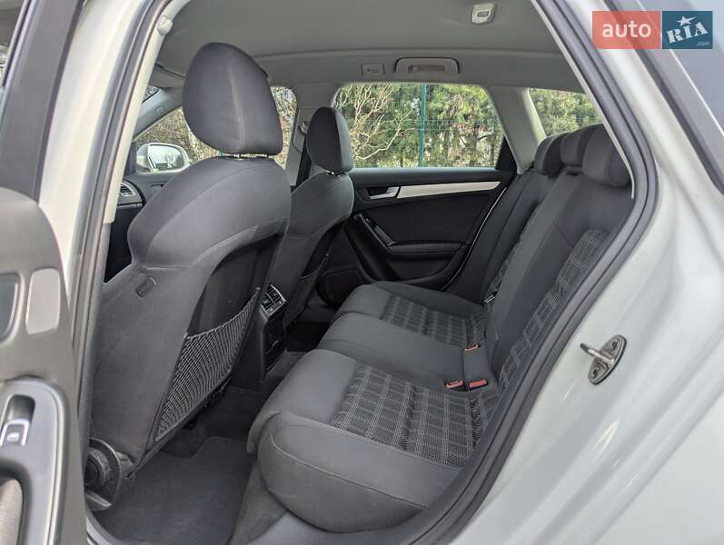 Универсал Audi A4 2013 в Хмельницком