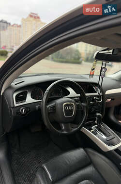 Седан Audi A4 2009 в 