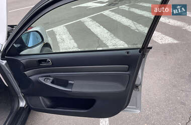 Седан Audi A4 1996 в 